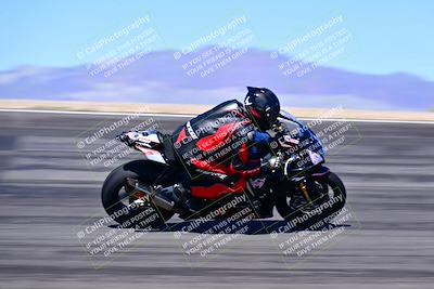 media/Mar-25-2024-Moto Forza (Mon) [[8d4319bd68]]/3-Intermediate Group/Session 3 (Bowl)/